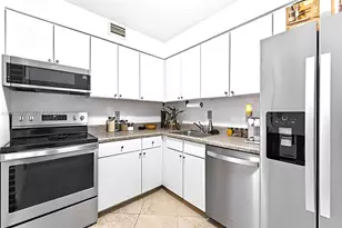 5020 NW 79th Ave, Doral, FL 33166 - Photo 7