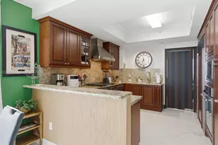 17875 Collins Ave, Sunny Isles Beach, FL 33160 - Photo 17