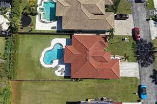 595 SE 30th Dr, Homestead, FL 33033 - Photo 23