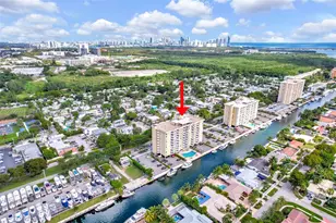 2000 NE 135th St, North Miami, FL 33181 - Photo 5