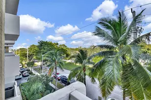 2000 NE 135th St, North Miami, FL 33181 - Photo 35