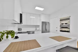 2000 NE 135th St, North Miami, FL 33181 - Photo 21