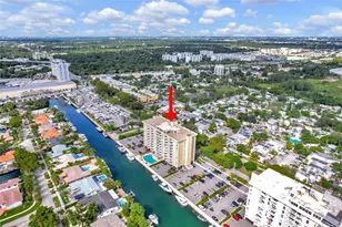 2000 NE 135th St, North Miami, FL 33181 - Photo 7