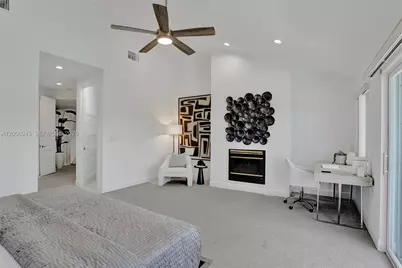 2739 NE 15th St, Fort Lauderdale, FL 33304 - Photo 67