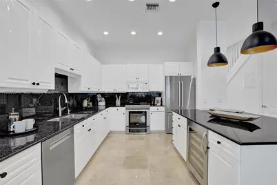 2739 NE 15th St, Fort Lauderdale, FL 33304 - Photo 21