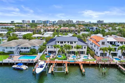 2739 NE 15th St, Fort Lauderdale, FL 33304 - Photo 1