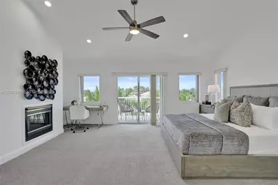 2739 NE 15th St, Fort Lauderdale, FL 33304 - Photo 63