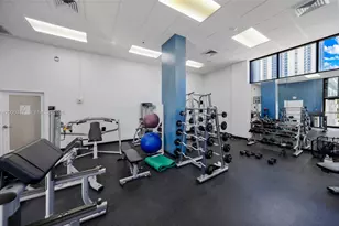 100 Bayview Dr, Sunny Isles Beach, FL 33160 - Photo 35