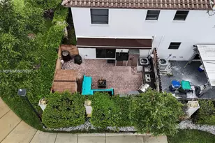 8805 NW 103rd Pl, Doral, FL 33178 - Photo 17