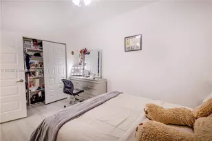 8805 NW 103rd Pl, Doral, FL 33178 - Photo 11