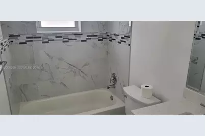 3421 NE 5th Ave #A, Pompano Beach, FL 33064 - Photo 7