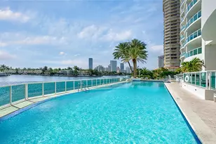 20201 E Country Club Dr, Aventura, FL 33180 - Photo 35