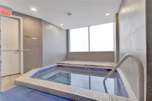 20201 E Country Club Dr, Aventura, FL 33180 - Photo 39