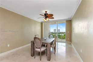 20201 E Country Club Dr, Aventura, FL 33180 - Photo 27