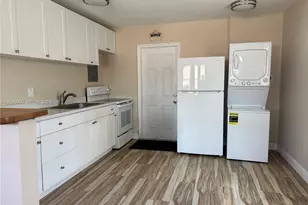 508 Beech Rd, West Palm Beach, FL 33409 - Photo 5
