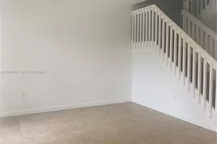 9228 W 33rd Way, Hialeah, FL 33018 - Photo 29