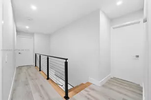 1828 Aspen Ln, Weston, FL 33327 - Photo 17