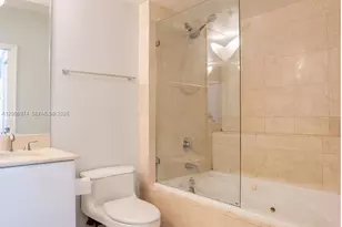 151 Michigan Ave, Miami Beach, FL 33139 - Photo 23