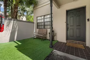 9161 Vineyard Lake Dr, Plantation, FL 33324 - Photo 45