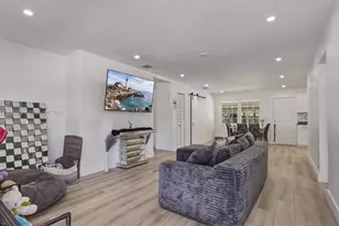 1657 SW 44th Ave, Fort Lauderdale, FL 33317 - Photo 7