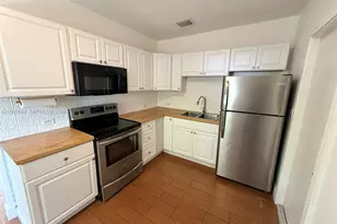 294 NE 57th St, Miami, FL 33137 - Photo 23