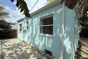 294 NE 57th St, Miami, FL 33137 - Photo 11