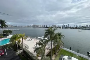 16570 NE 26th Ave, North Miami Beach, FL 33160 - Photo 5