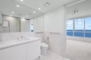 100 S Pointe Dr, Miami Beach, FL 33139 - Photo 35