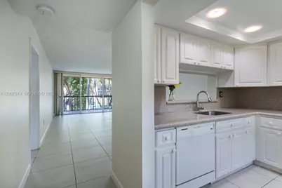 10855 SW 112th Ave #211, Miami, FL 33176 - Photo 3