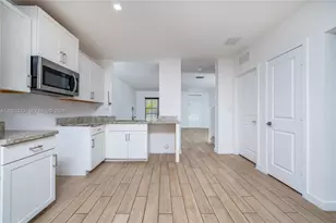 624 NE 5th St, Florida City, FL 33034 - Photo 7