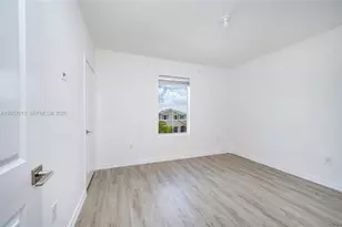 624 NE 5th St, Florida City, FL 33034 - Photo 23
