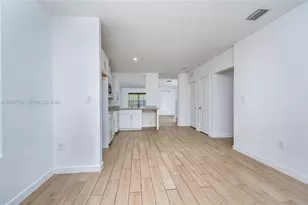 624 NE 5th St, Florida City, FL 33034 - Photo 9