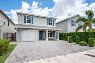 624 NE 5th St, Florida City, FL 33034 - Photo 3