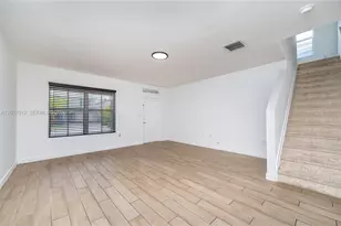 624 NE 5th St, Florida City, FL 33034 - Photo 5