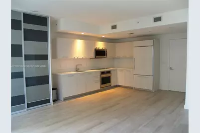 55 SW 9th St #2502, Miami, FL 33130 - Photo 1