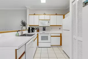 11808 Royal Palm Blvd, Coral Springs, FL 33065 - Photo 9