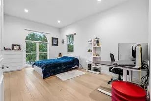 1260 Harbor Ct, Hollywood, FL 33019 - Photo 49