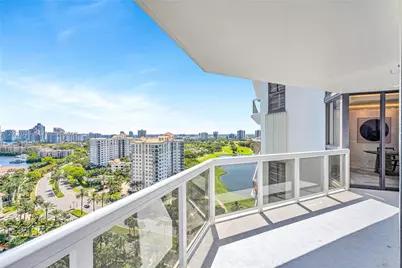 20185 E Country Club Dr #1904, Aventura, FL 33180 - Photo 53