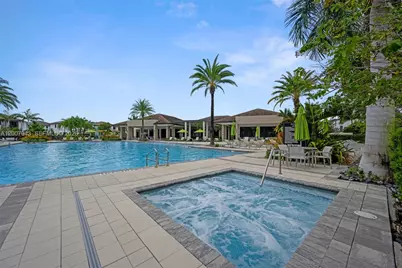 8387 NW 43rd St, Doral, FL 33166 - Photo 27