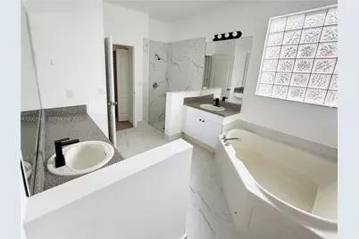 [Address not provided], Pembroke Pines, FL 33332 - Photo 23