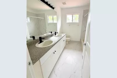 [Address not provided], Pembroke Pines, FL 33332 - Photo 37