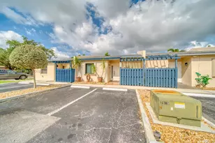 1720 NW 92nd Ave, Pembroke Pines, FL 33024 - Photo 27