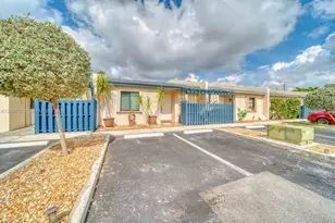 1720 NW 92nd Ave, Pembroke Pines, FL 33024 - Photo 25