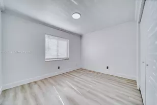 1720 NW 92nd Ave, Pembroke Pines, FL 33024 - Photo 11