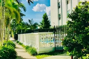 [Address not provided], North Miami, FL 33181 - Photo 41