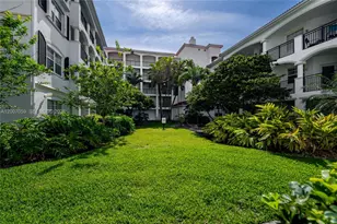 3245 NE 184th St, Aventura, FL 33160 - Photo 5