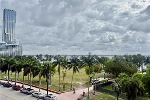 1800 N Bayshore Dr, Miami, FL 33132 - Photo 19