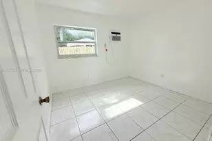 121 NE 80th Terrace, Miami, FL 33138 - Photo 5