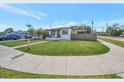 7470 SW 37th St, Miami, FL 33155 - Photo 1
