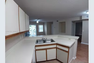 9999 Summerbreeze Dr #504, Sunrise, FL 33322 - Photo 5